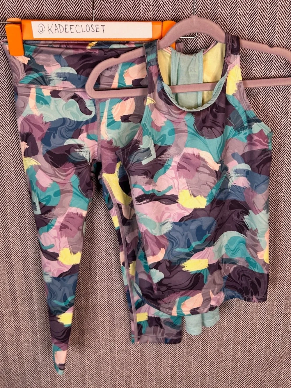 Athleta Girl 2 Piece Capri Activewear Set